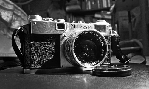 Camera Geekery: Nikon S2 with Nikkor-S 50mm f/1.4 - Japan Camera