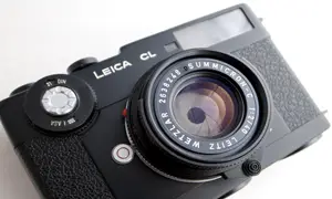 Camera Geekery: Leica CL, the orphan Leica