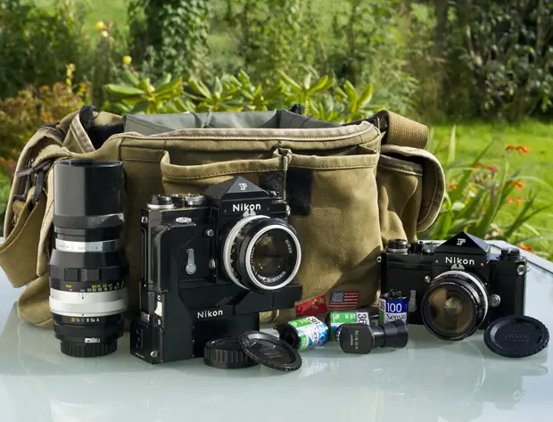Nikon Fs and Domke Special F2 bag