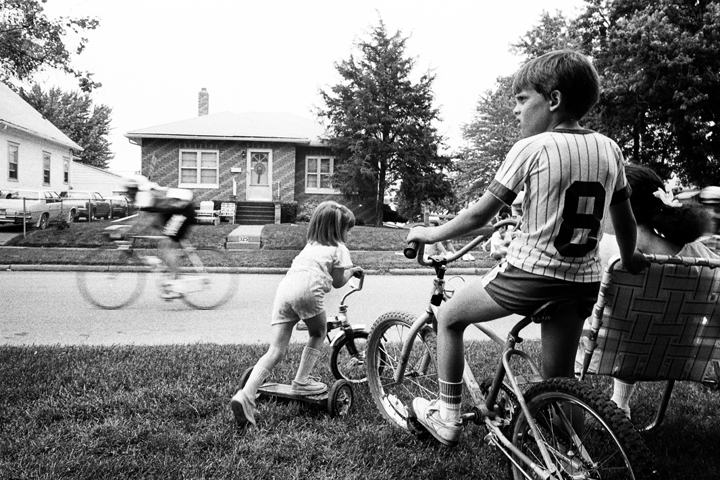 Bike Race, Moline, Illinois, 1989 ©Victor Anthony