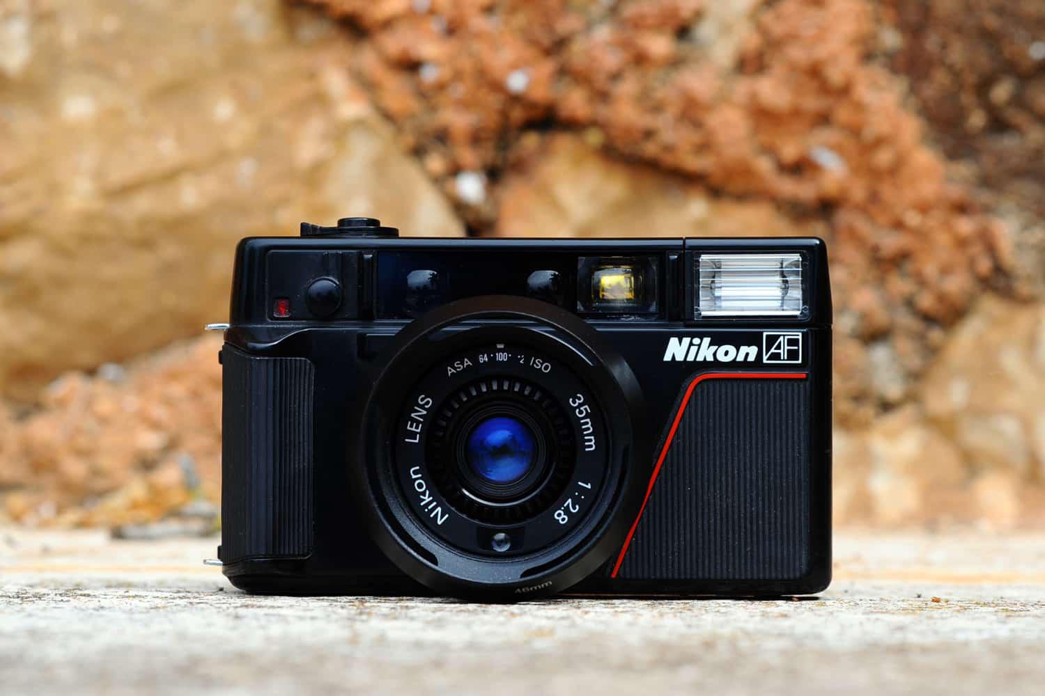 Camera Geekery: The Nikon L35AF