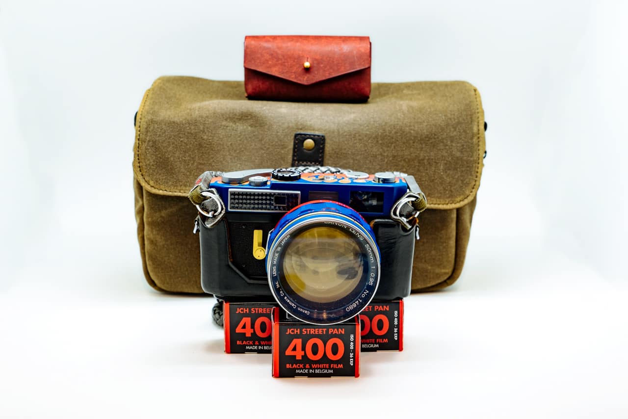The JCHXONA Instagram competition
