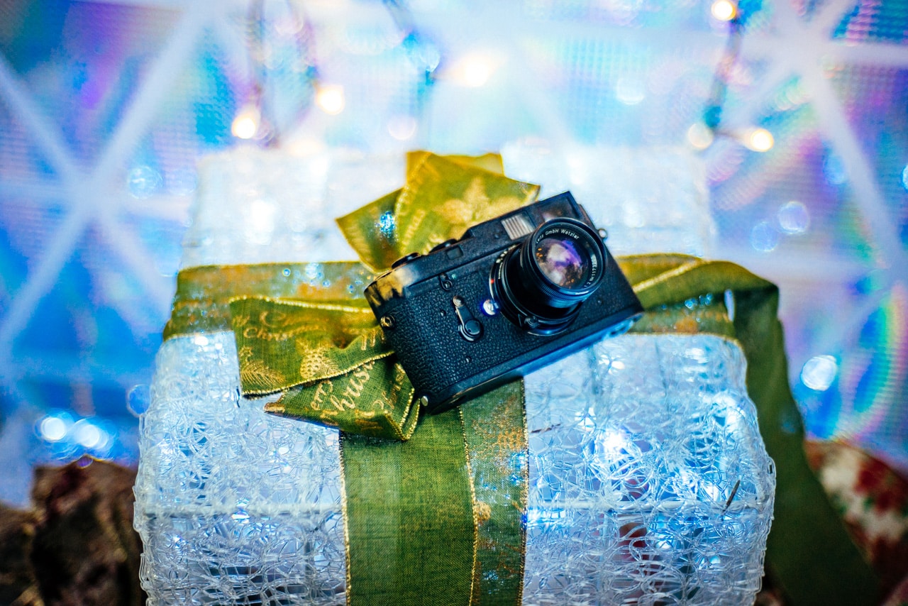 JCH News: Xmas Shopping News (and free stuff too)