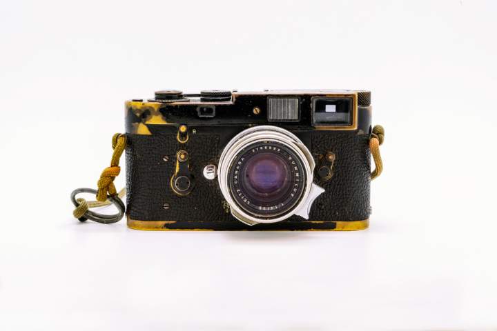 Black paint Leica M2 that belonged to Sean Flynn