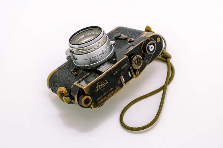 Sean Flynn's leica M3 black paint with Summilux lens