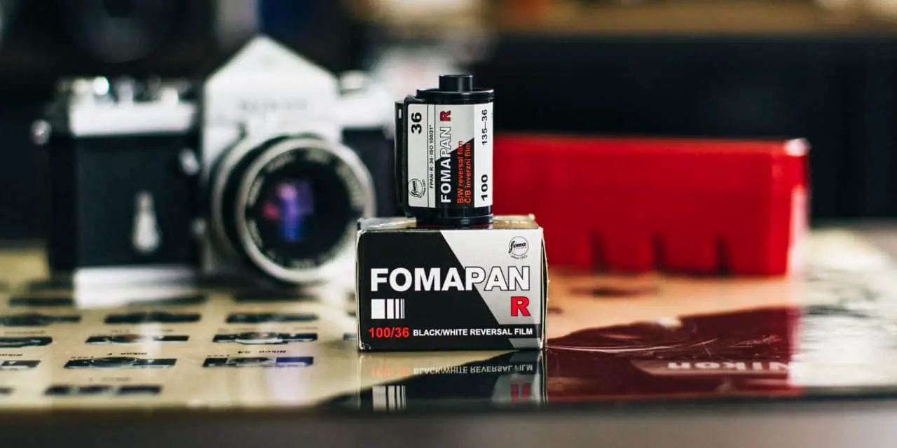 Film Review: Fomapan R