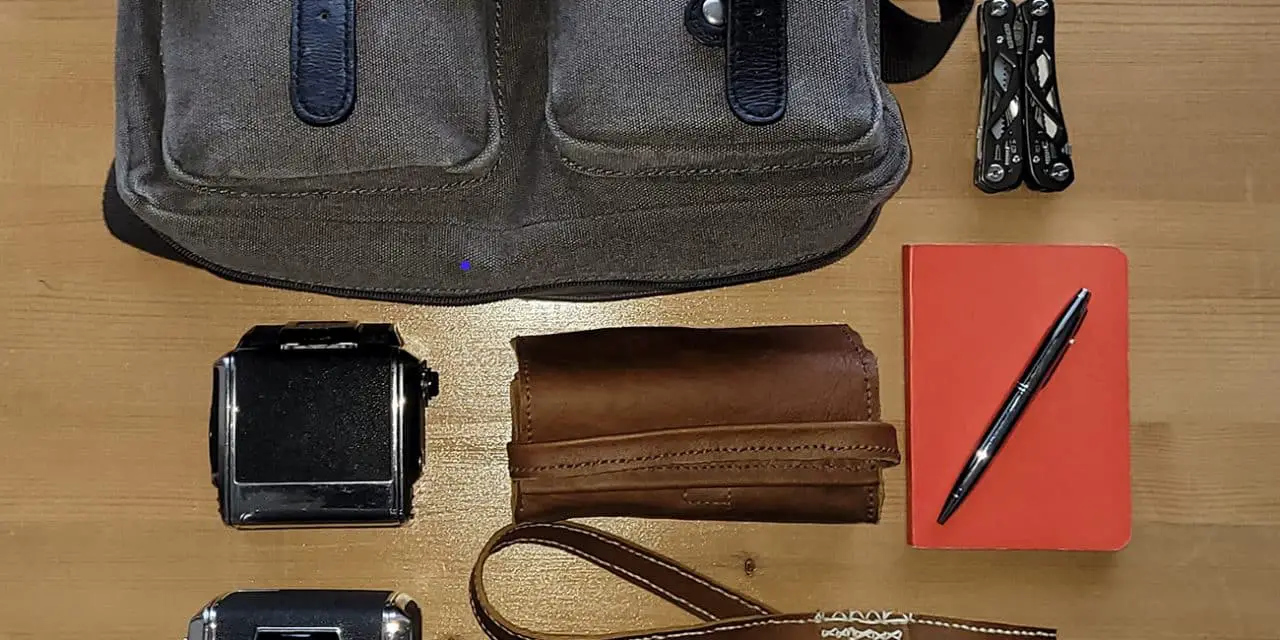 IN YOUR BAG NO: 1709 – Darren Anderson