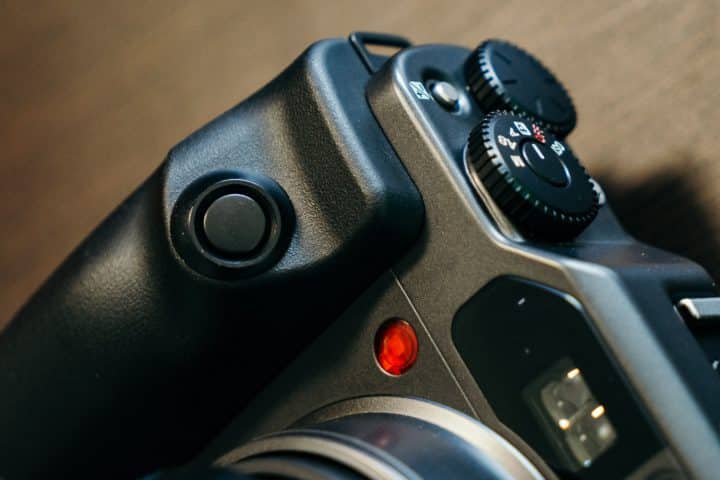 Camera Geekery: Fujifilm GA645Zi - Japan Camera Hunter Camera Geekery: Fujifilm GA645Zi - Japan Camera Hunter