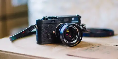 voigtlander film camera