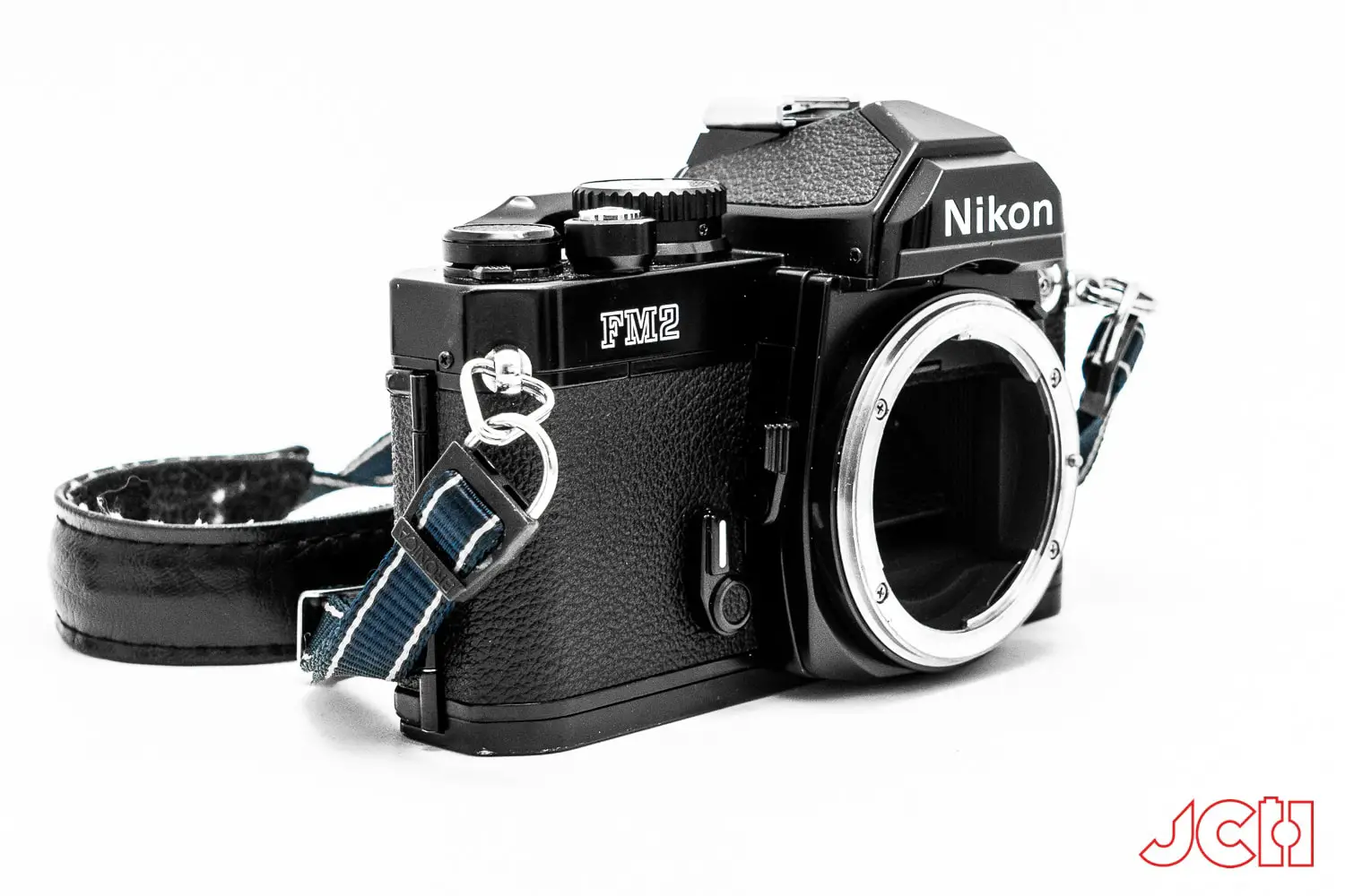 Nikon FM2 + 50/1.4 Ai-s & 28/2 Ai-s