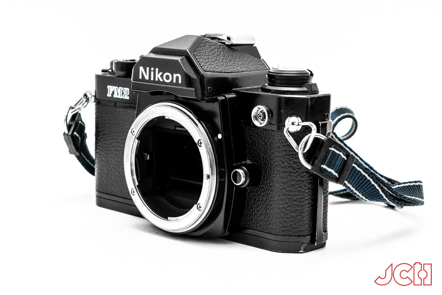 Nikon FM2 + 50/1.4 Ai-s & 28/2 Ai-s