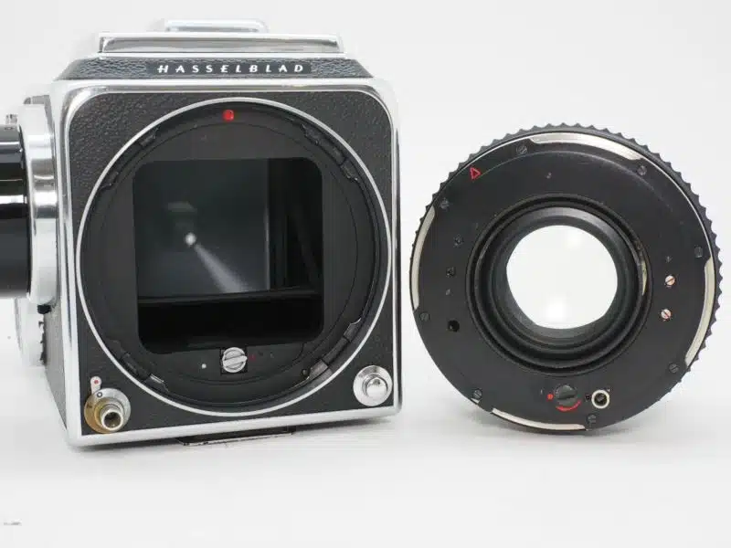 大人気定番商品 HASSELBLAD 500C/M C80/2.8T* A-12II【CLA'D】 - Japan Camera フィルムカメラ