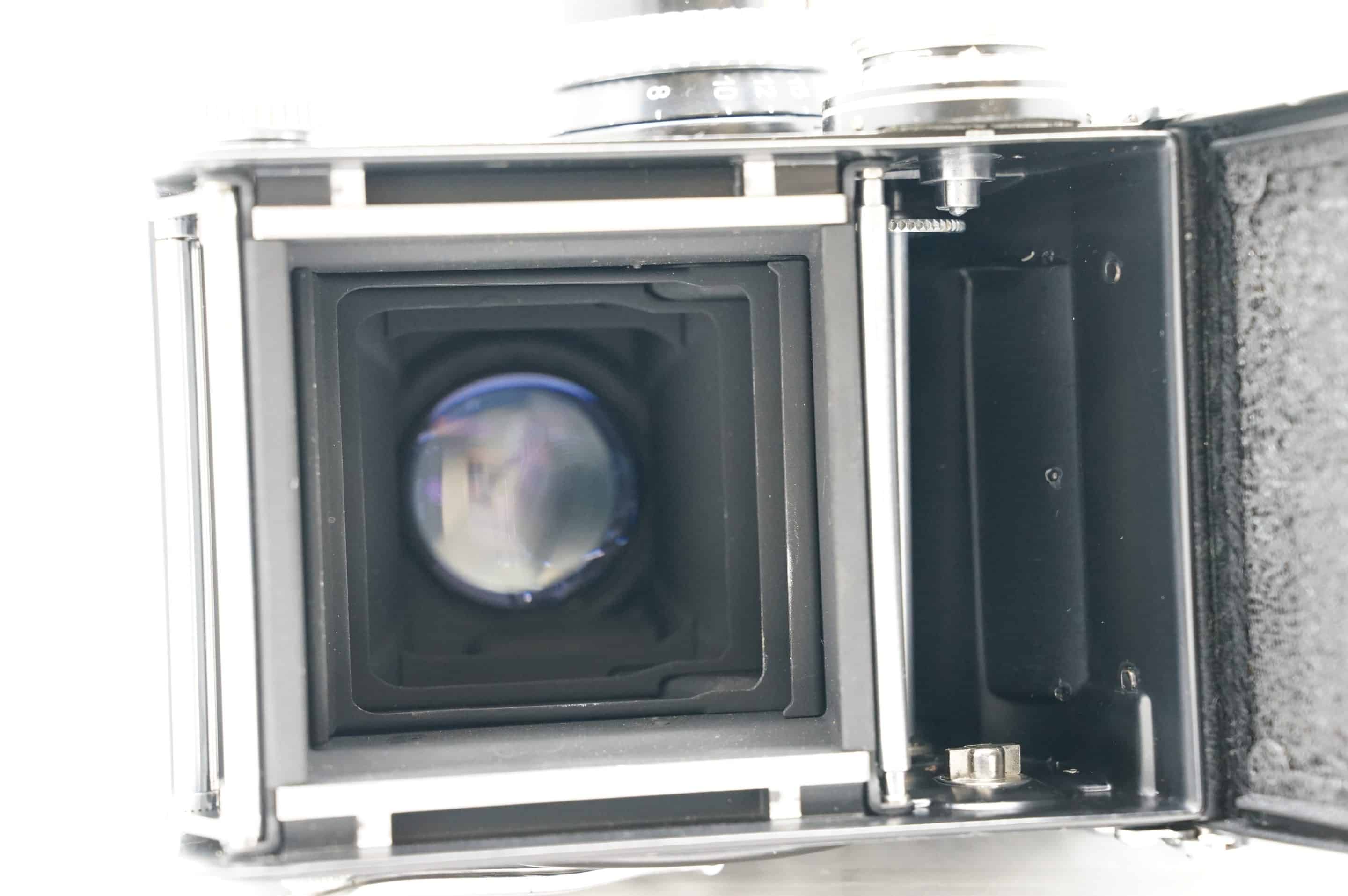 ROLLEIFLEX 2.8C Xenotar 80mm F2.8 #3054（Rollei Rolleiflex 2.8 E2 