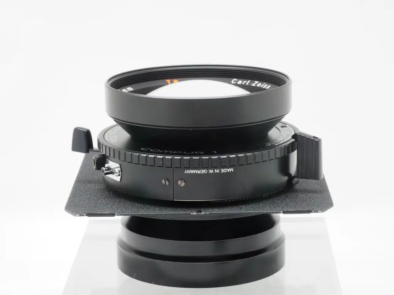 CARL ZEISS Planar 135/3.5T＊Vr new model with shutter【CLA'd