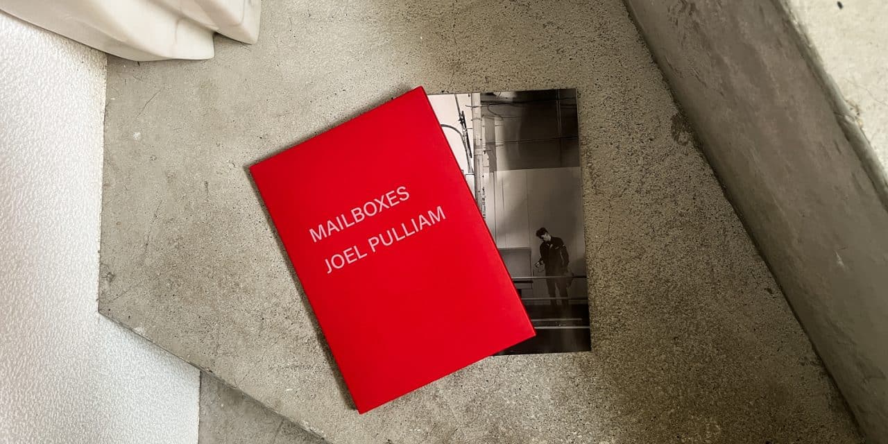 PHOTOGRAPHY ZINES AND BOOKS NO: 64