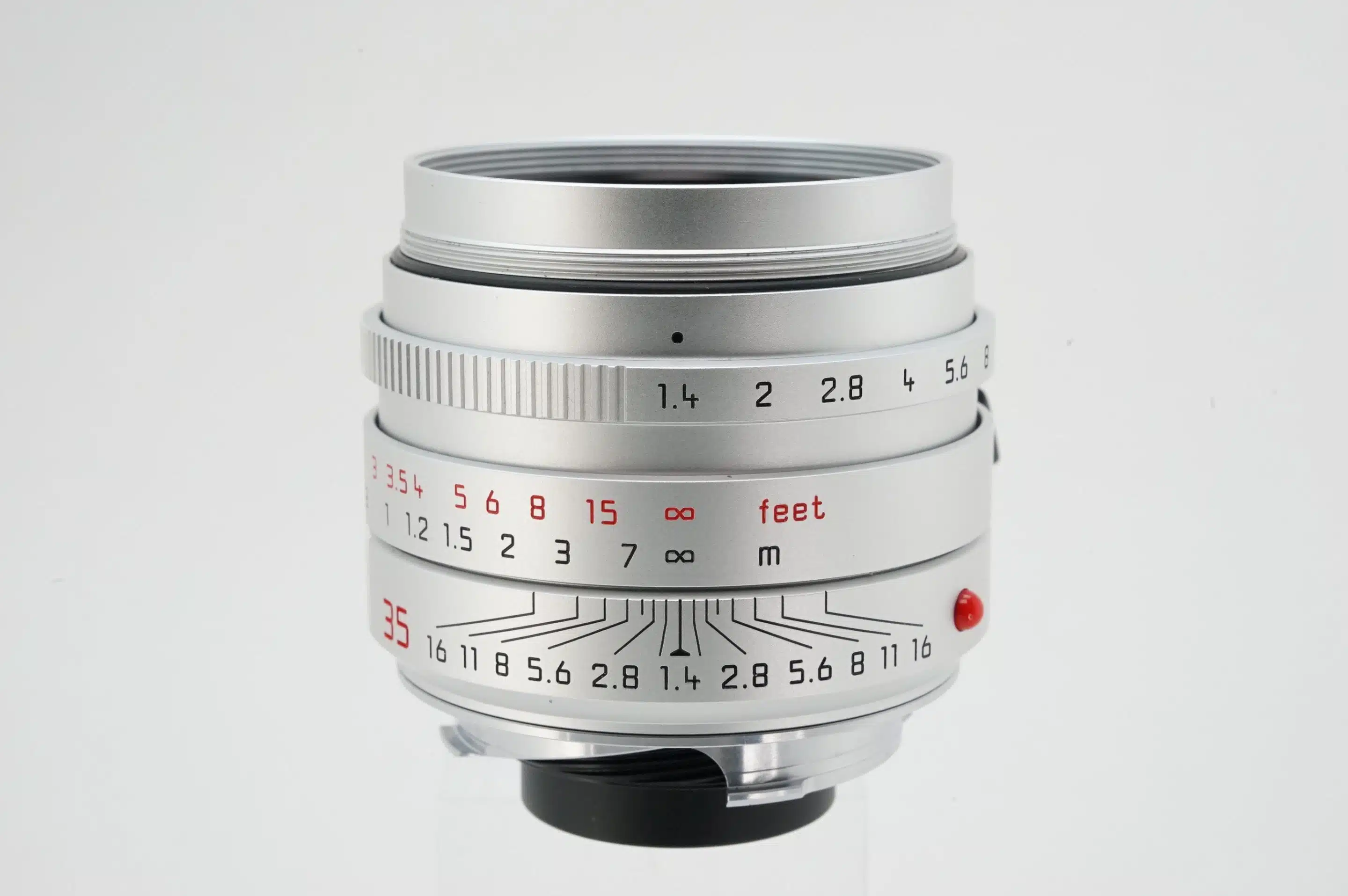 Leica Summilux 35mm f 1.4 ASPH 6 bit silver - Japan Camera