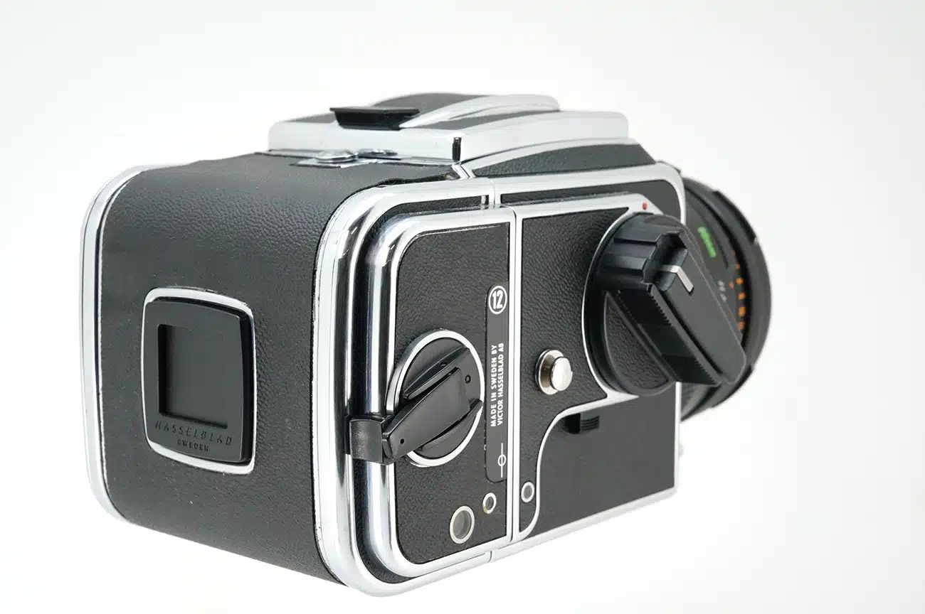 Hasselblad 500C/M CF80/2.8T* A-12III - Japan Camera Hunter