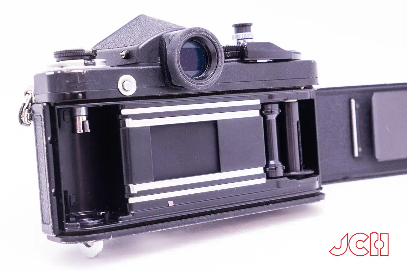 Nikon F2 Titan No Name – FLASHBACK CAMERA