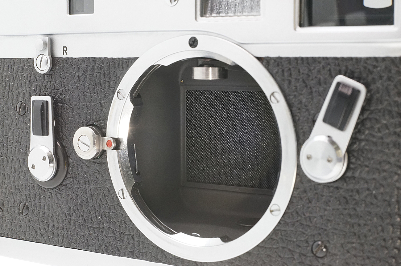 Leica M4 Silver - Japan Camera Hunter