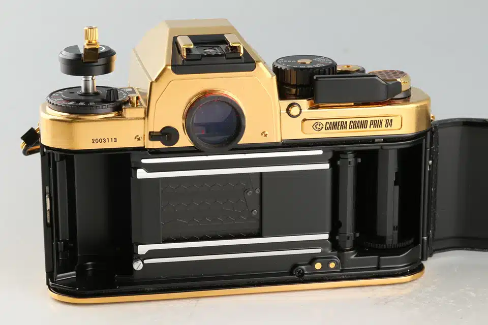 Nikon FA Gold + Nikkor 50mm F/1.4 Ais - Japan Camera Hunter