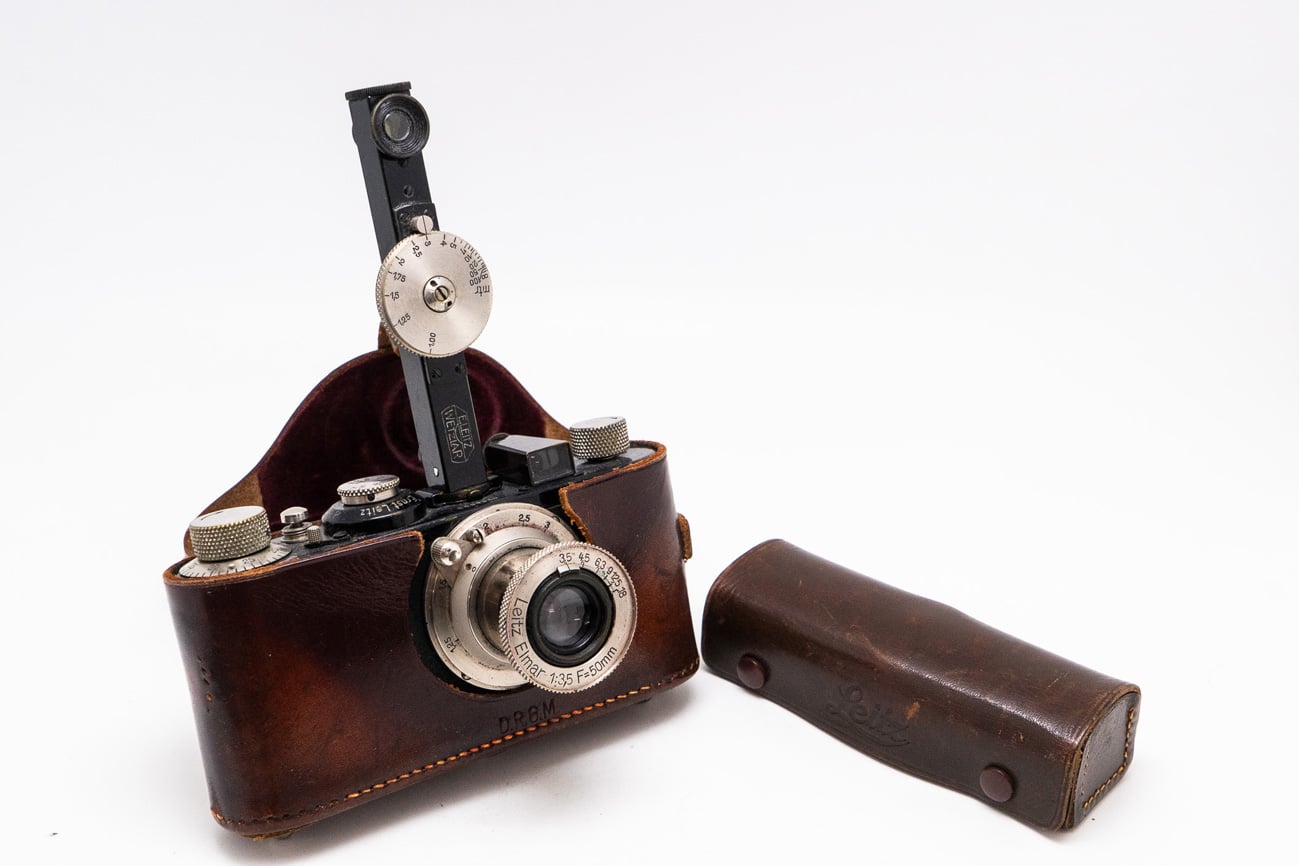 Leica I C Black w/5cm Elmar 3.5 Nickel - Image 10