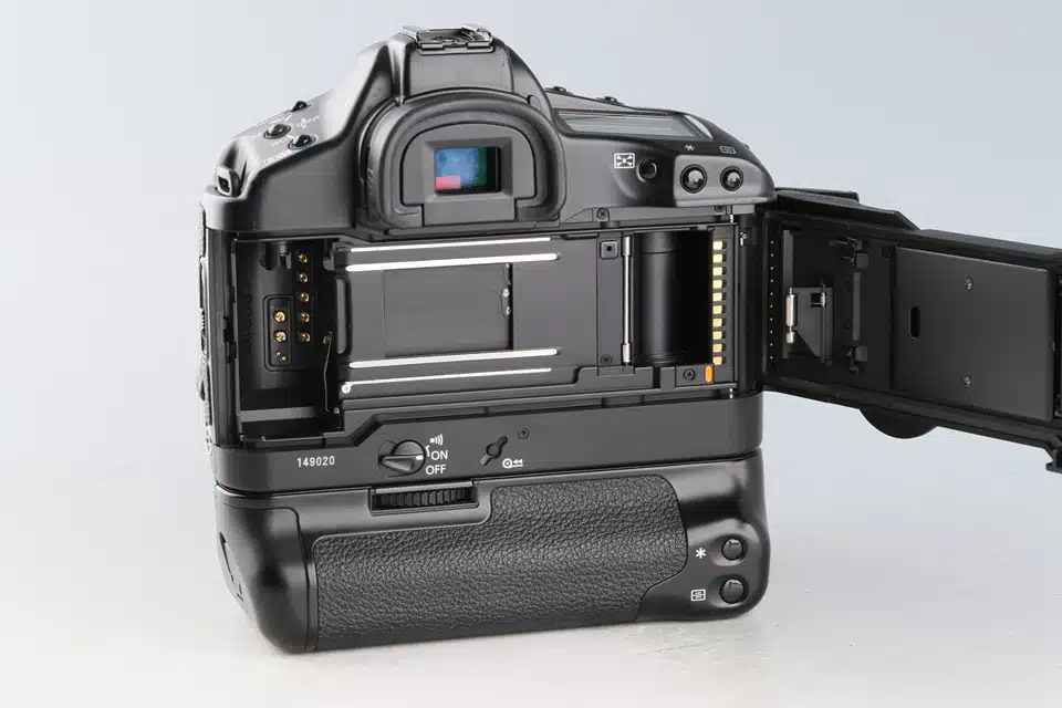 Amazon | Canon EOS-1V HS ボディ | コンパクト 通販