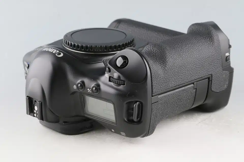 Canon EOS-1V HS - Japan Camera Hunter