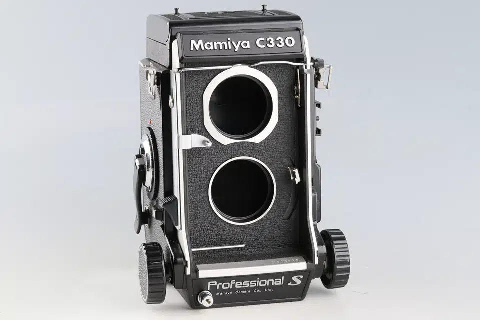 Mamiya C330 Professional S + 80mm F/2.8 - Japan Camera Hunter