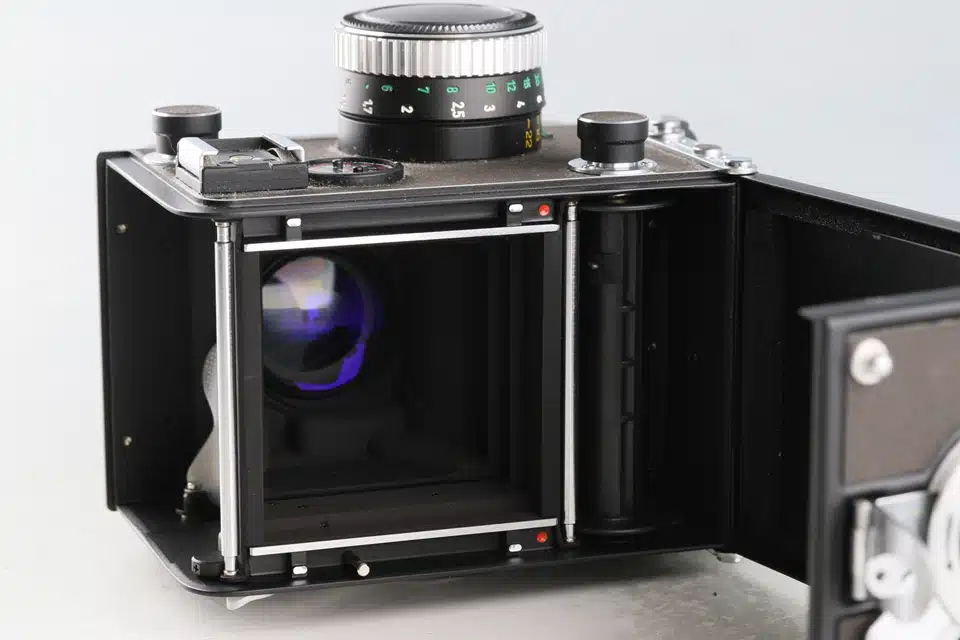 Rolleiflex 2.8GX Planar 80mm F/2.8 - Japan Camera Hunter