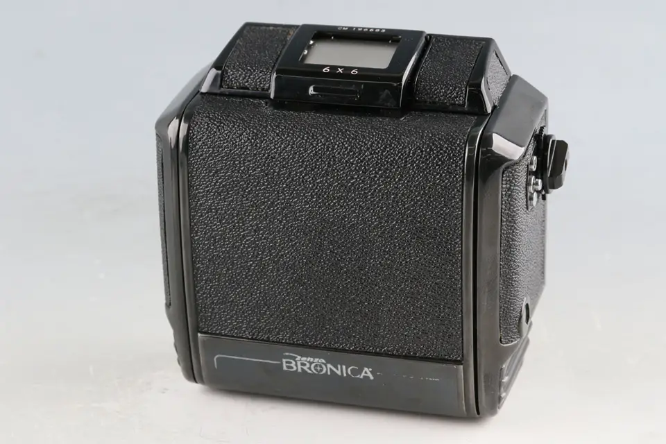 Zenza Bronica S2 + Nikkor-P 75mm F/2.8 - Japan Camera Hunter