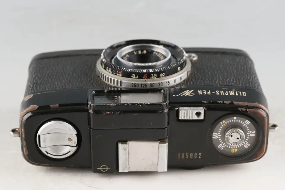 Olympus-Pen W - Japan Camera Hunter