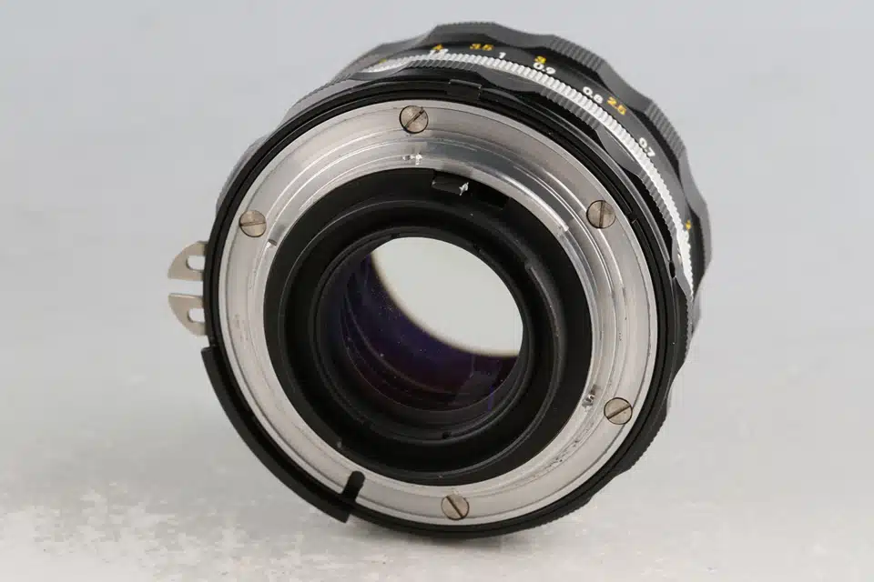 Nikon F ウエストレベル / NIKKOR-H Auto 50mm f2 Nikon 50mm f/2 Review