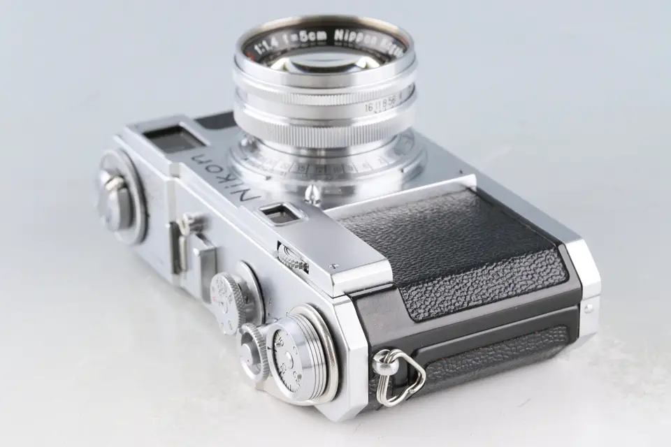 Nikon S2 + Nikkor-S.C 50mm F/1.4 - Japan Camera Hunter