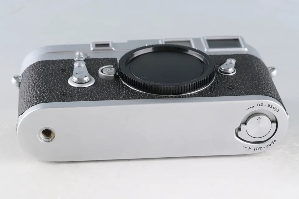 Leica M3 Single stroke - Japan Camera Hunter