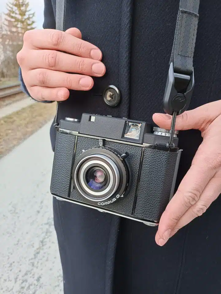 Camera Geekery: Kodak Aerochrome cameras - Japan Camera Hunter