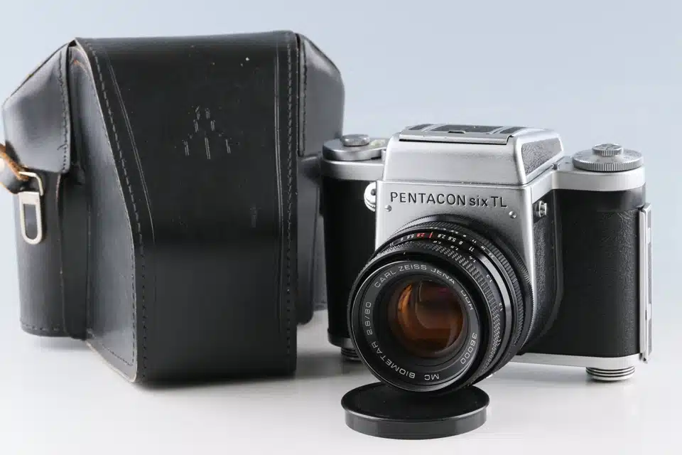 Pentacon Six TL Carl Zeiss Jena 一眼レフカメラ Pentacon Six TL + Carl Zeiss Jena MC Biometar 80mm F/2.8 - Japan