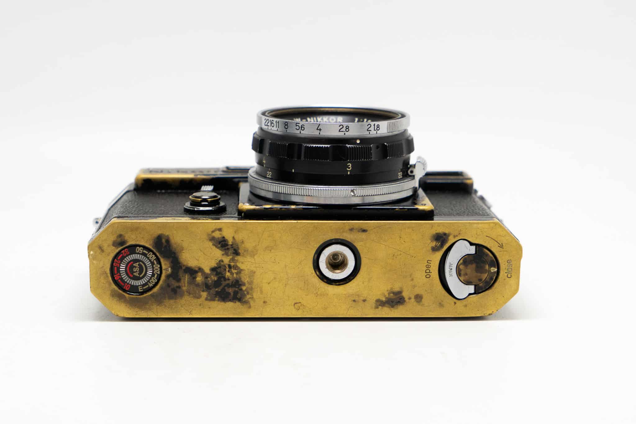 Nikon SP Black Paint w/ 3.5cm 1.8 & Finder - Image 2