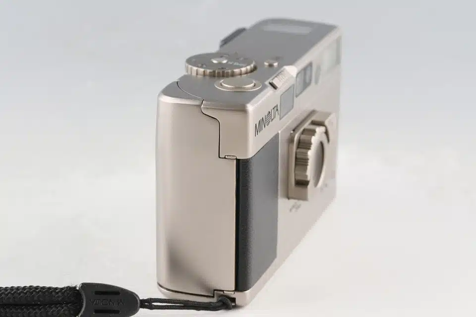 Minolta TC-1 - Japan Camera Hunter