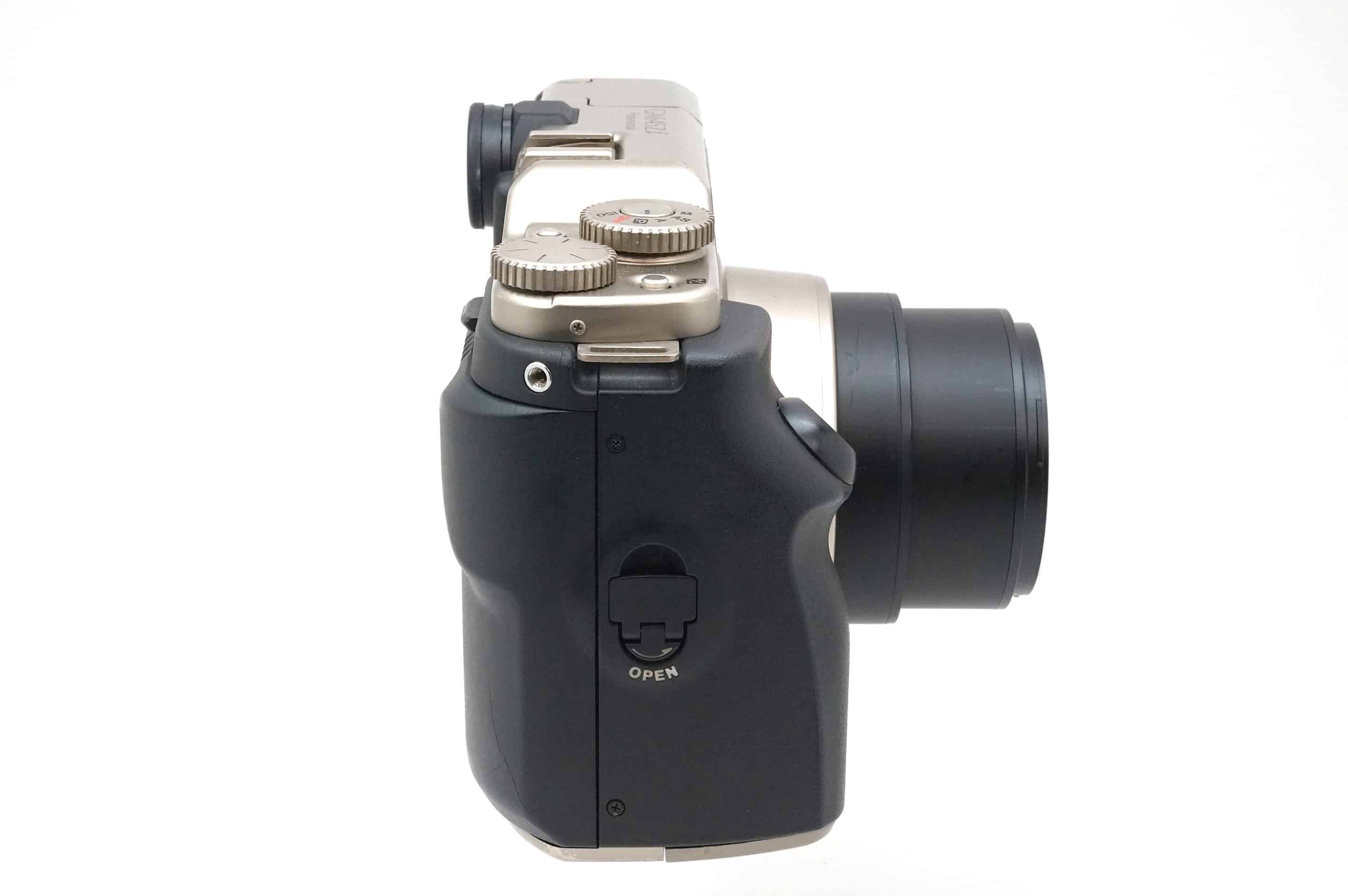 Fujifilm GA645Zi - Image 21