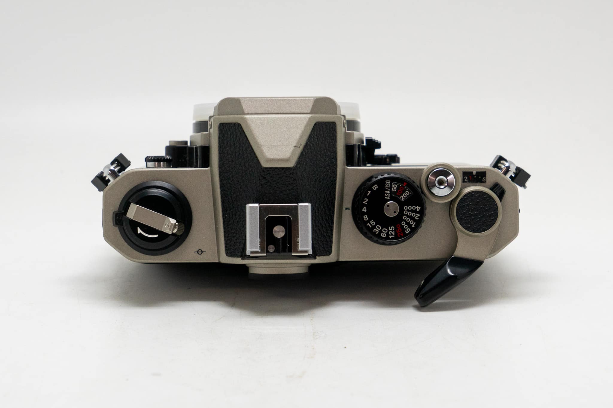 Nikon New FM2/T Boxed - Image 9
