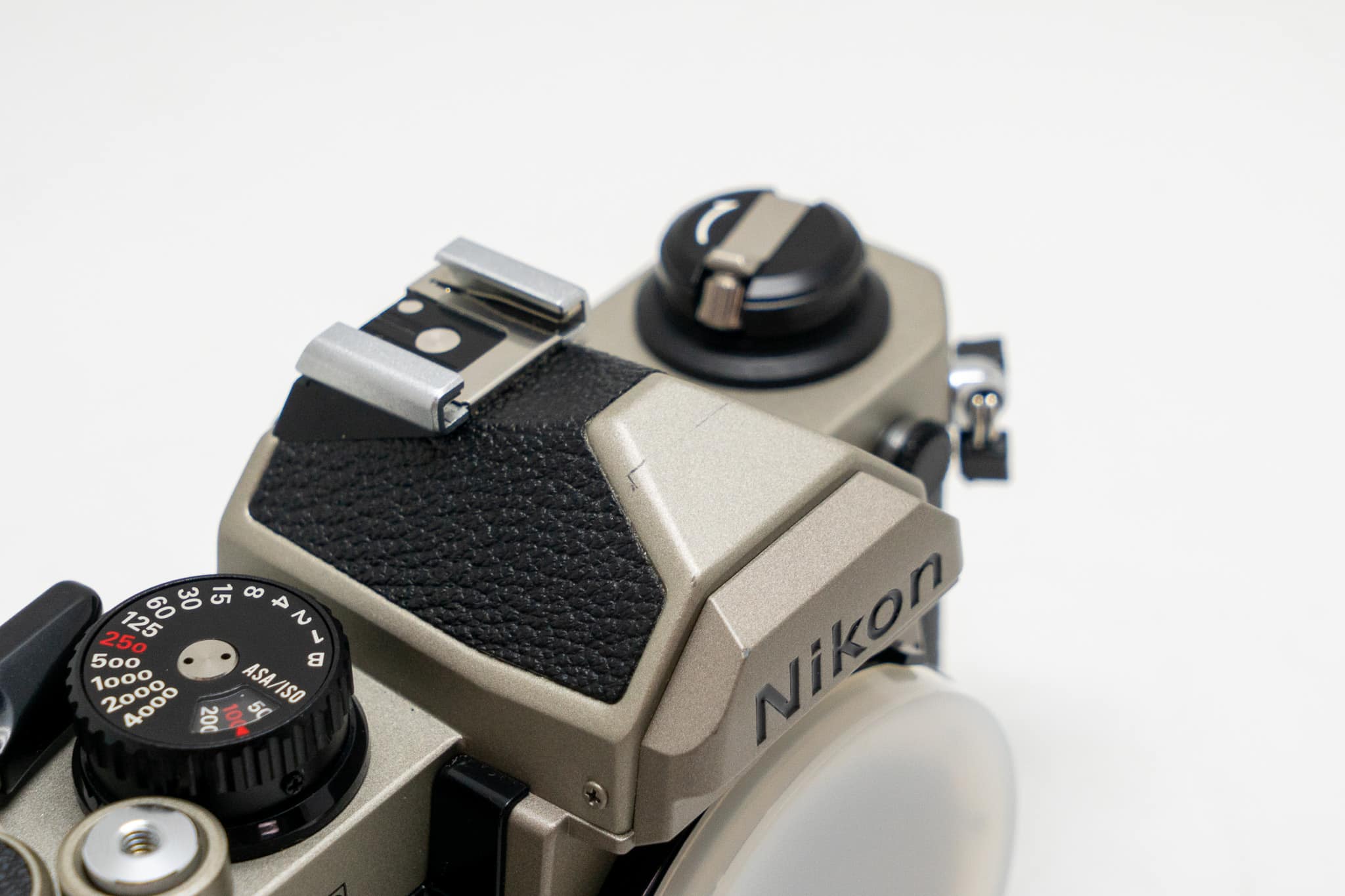 Nikon New FM2/T Boxed - Image 5